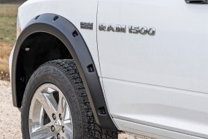 Dodge Ram 1500 Fender Flares - Rough Country - Pocket, Simulated Riveted Look - Flat-Black - '09-'10